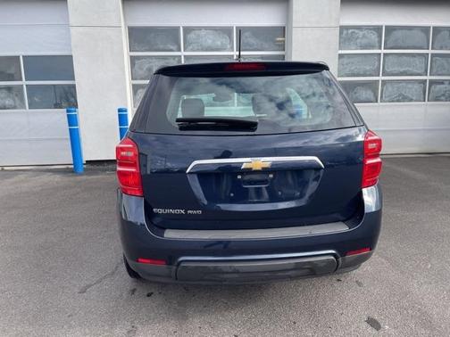 2017 Chevrolet Equinox LS