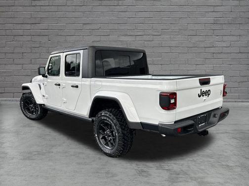 Bright White Clearcoat 2026 Jeep Gladiator Sport