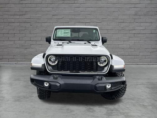 Bright White Clearcoat 2026 Jeep Gladiator Sport