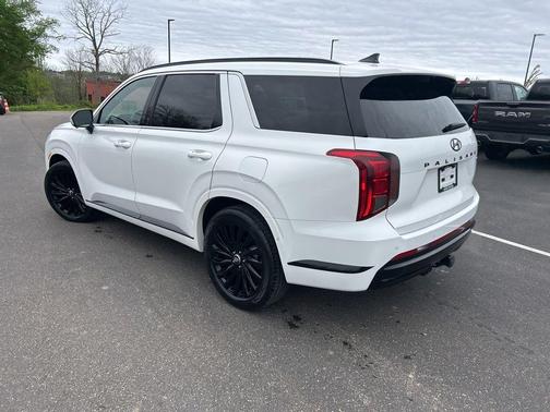 Hyper White 2025 Hyundai PALISADE Calligraphy Night Edition