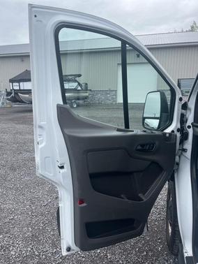 2020 Ford Transit-150 XL