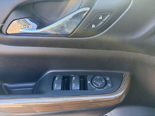 Ebony Twilight Metallic 2023 GMC Acadia SLE