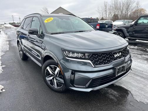 2022 Kia Sorento S