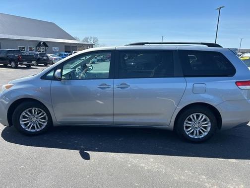 2013 Toyota Sienna