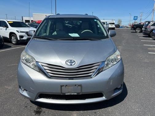2013 Toyota Sienna