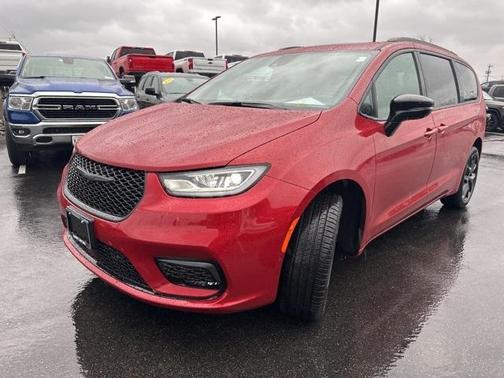 2026 Chrysler Pacifica Limited