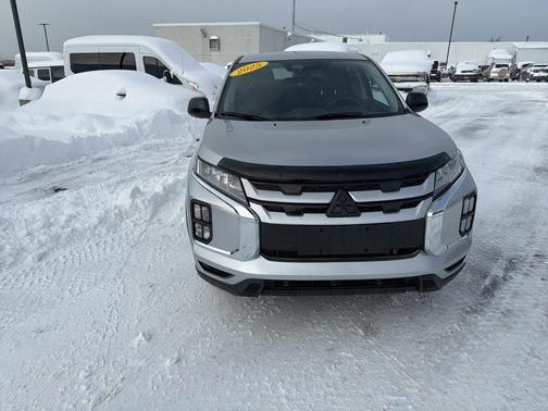 2025 Mitsubishi Outlander Sport 2.0 S