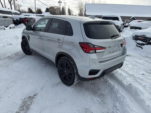 2025 Mitsubishi Outlander Sport 2.0 S