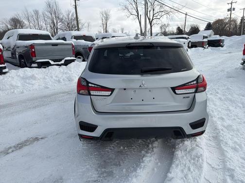 2025 Mitsubishi Outlander Sport 2.0 S