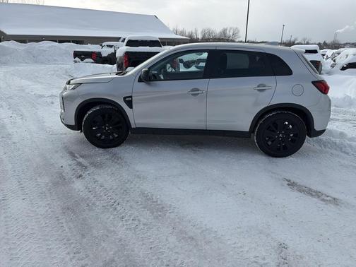 2025 Mitsubishi Outlander Sport 2.0 S