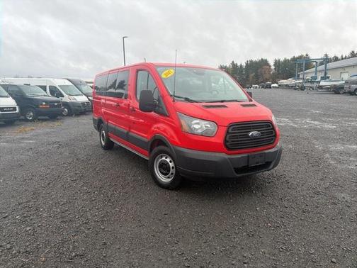 2017 Ford Transit-150 XL