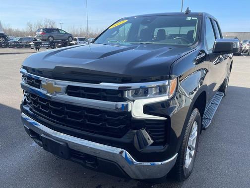 Black 2023 Chevrolet Silverado 1500 LT