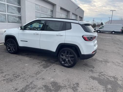 2026 Jeep Compass Latitude