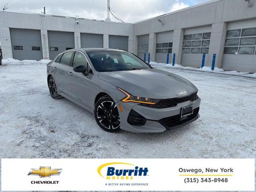 2022 Kia K5 GT-Line