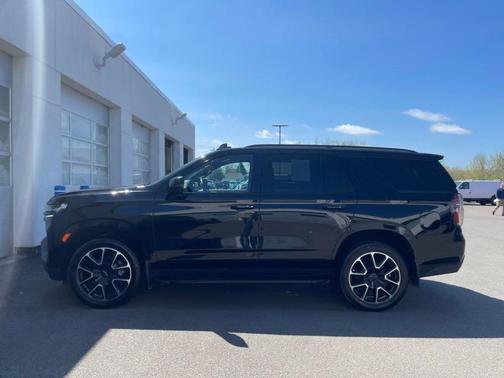 Black 2022 Chevrolet Tahoe RST