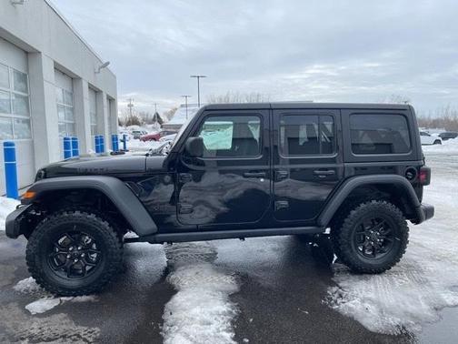2025 Jeep Wrangler Sport
