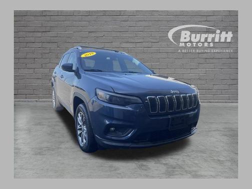 Blue Shade Pearlcoat 2019 Jeep Cherokee Latitude Plus