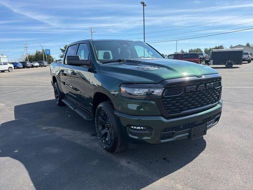 Serrano Red 2026 RAM 1500 Express