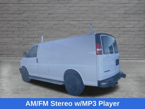 Summit White 2020 Chevrolet Express 2500 Work Van