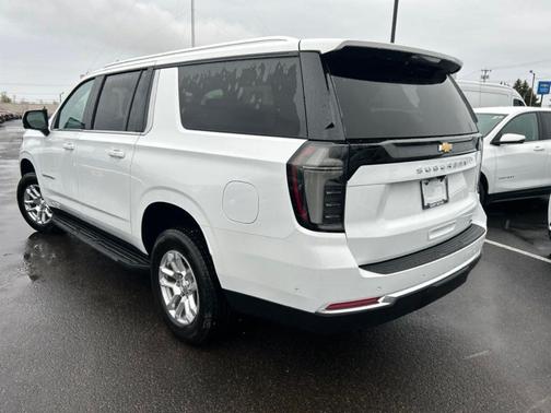 Summit White 2026 Chevrolet Suburban LT