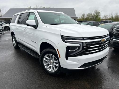 Summit White 2026 Chevrolet Suburban LT