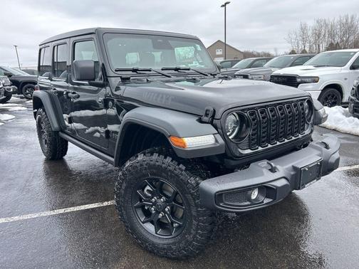 Black Clearcoat 2026 Jeep Wrangler Sport