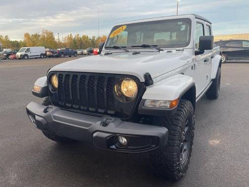 2021 Jeep Gladiator Sport