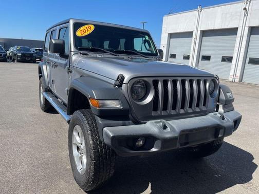 Billet Silver Metallic Clearcoat 2019 Jeep Wrangler Unlimited Sport