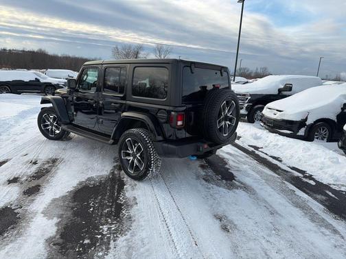 2024 Jeep Wrangler 4xe Sport