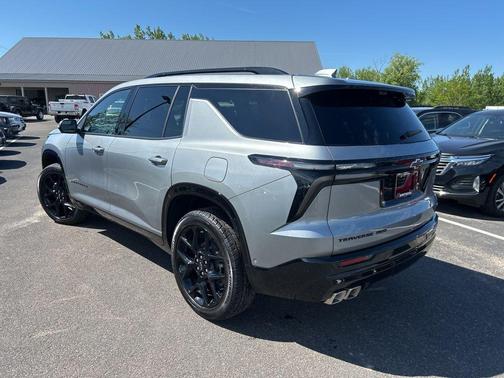 Sterling Gray Metallic 2026 Chevrolet Traverse RS
