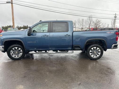 2024 Chevrolet Silverado 3500 LT
