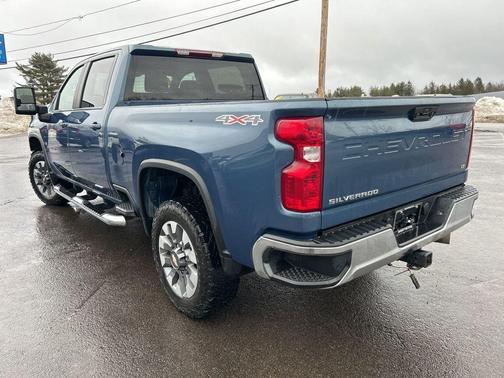 2024 Chevrolet Silverado 3500 LT