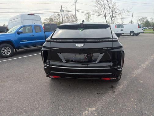 Stellar Black Metallic 2024 Cadillac LYRIQ Luxury