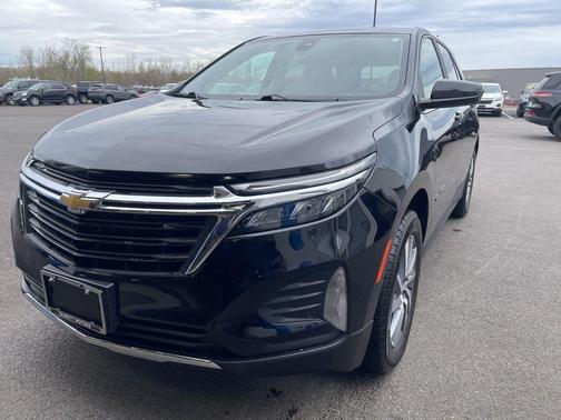 Mosaic Black Metallic 2023 Chevrolet Equinox 1LT
