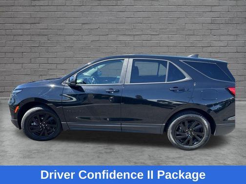 Mosaic Black Metallic 2024 Chevrolet Equinox LS