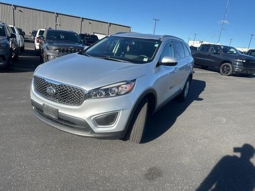 2018 Kia Sorento LX