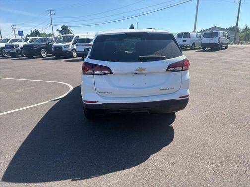 Summit White 2024 Chevrolet Equinox LS
