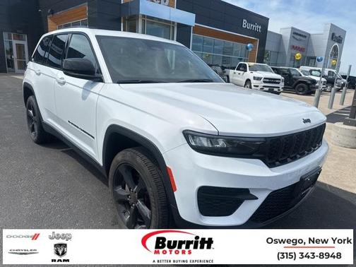 2023 Jeep Grand Cherokee Altitude