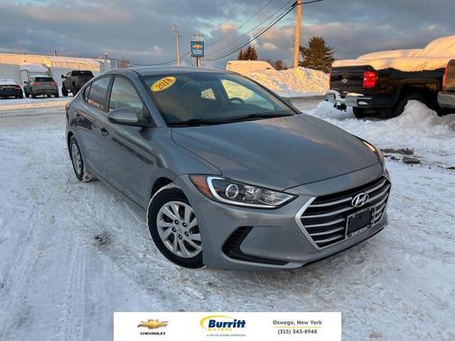 2018 Hyundai ELANTRA SE