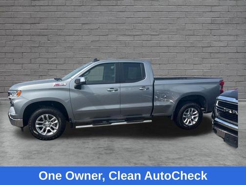 Sterling Gray Metallic 2023 Chevrolet Silverado 1500 LT
