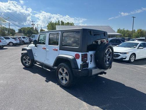 2018 Jeep Wrangler JK Unlimited Sahara