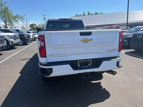 Summit White 2023 Chevrolet Silverado 2500 High Country