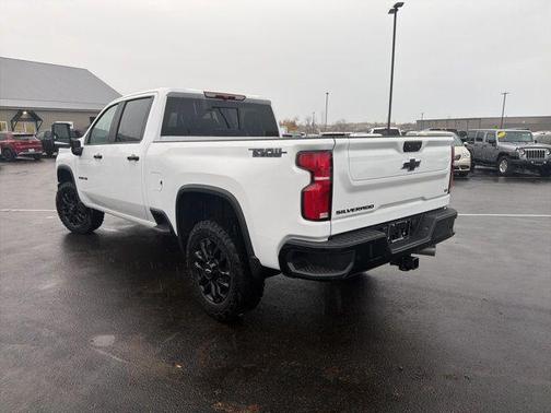 2026 Chevrolet Silverado 3500 LT