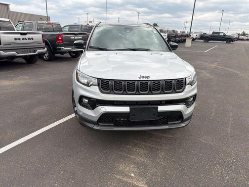 Silver Zynith 2026 Jeep Compass Limited