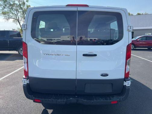 2015 Ford Transit-150 XL