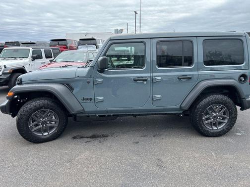 Anvil Clearcoat 2026 Jeep Wrangler Sport