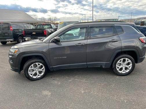 2024 Jeep Compass Latitude