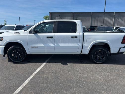 Bright White Clearcoat 2026 RAM 1500 Big Horn/Lone Star