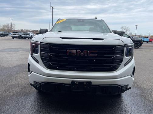 Summit White 2025 GMC Sierra 1500 Elevation