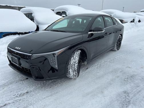 2025 Kia K4 GT-Line Turbo